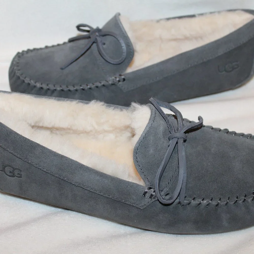 NIB UGG MEN'S‎ SLIP ON SUEDE SHEARLING TIE SLIPPERS GRAY